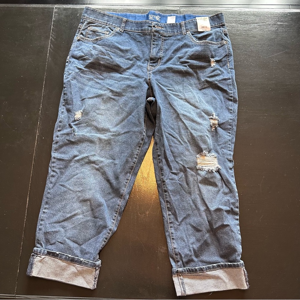 NWT Terra & Sky SIZE 18 Relaxed Fit Distressed Blue Jeans Boyfriend Fit